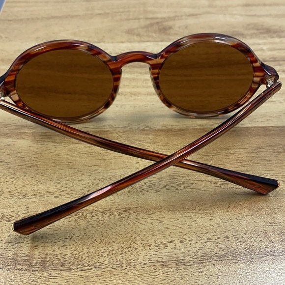 Dolce & Gabbana sunglasses style DG4342 main image 8